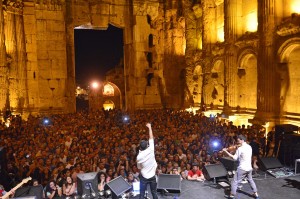 Mashrou-Leila-LIVE-AT-BAALBECK